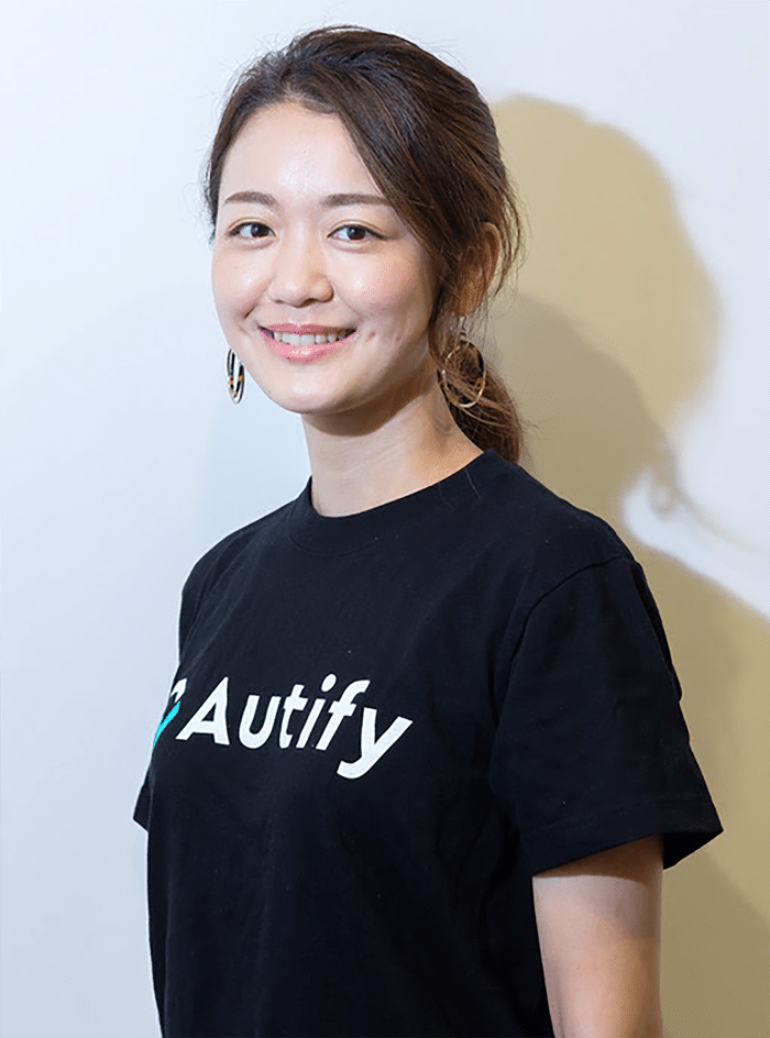 Yuka Umezawa headshot